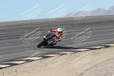 media/Oct-13-2025-Moto Forza (Mon) [[a66d839500]]/4-C Group/Session 2 (Bowl)/